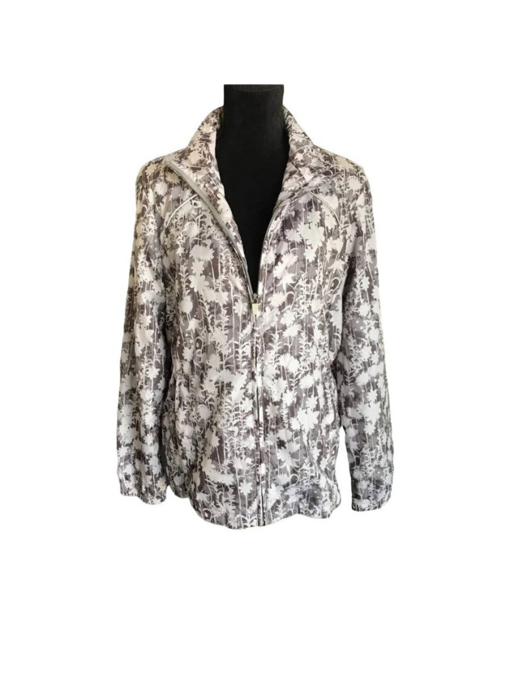 Lands' End Women's Floral Windbreaker in Gray - Size M